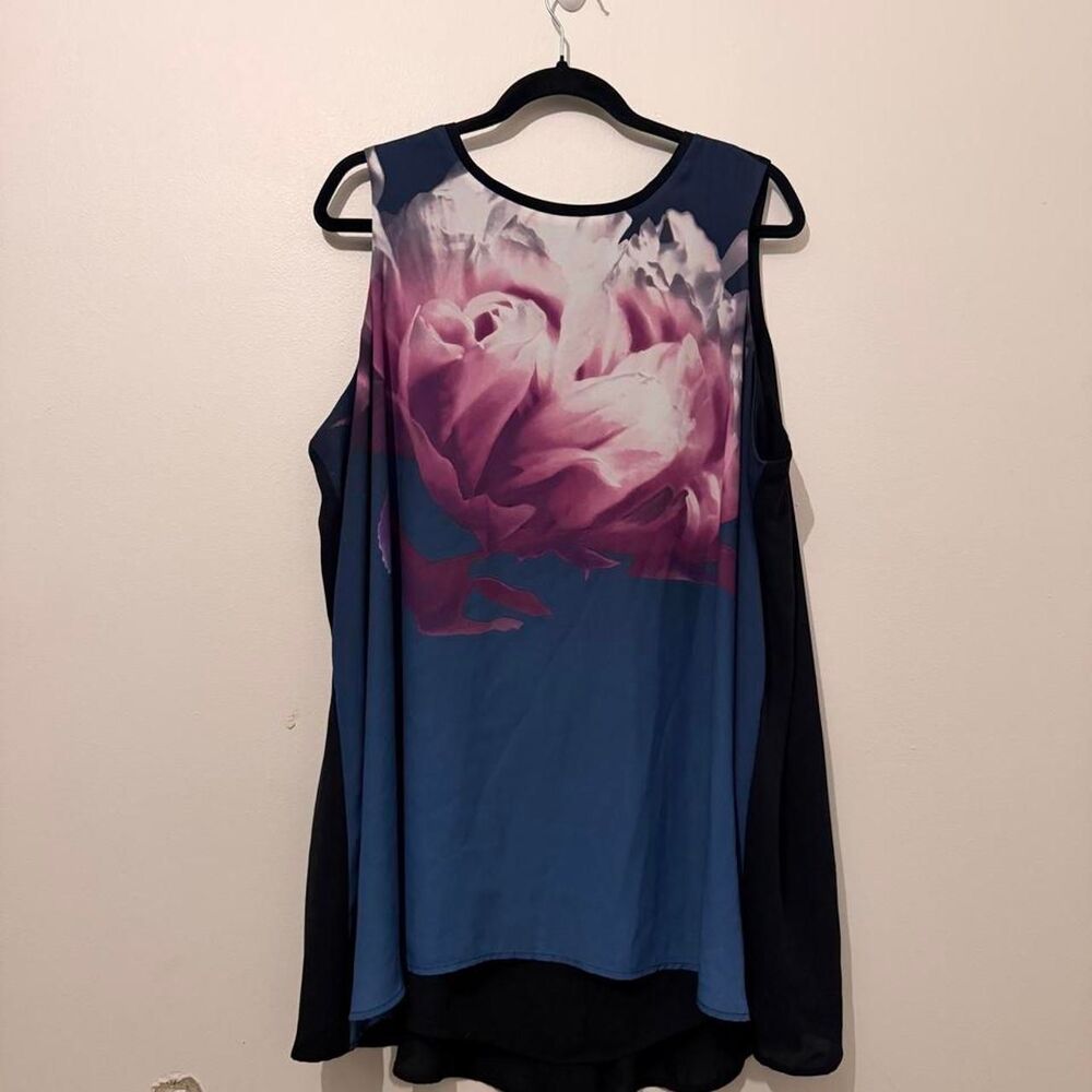 CLASSY Alfani Woman navy & pink peony photo print sleeveless top, 20W 🌸💙